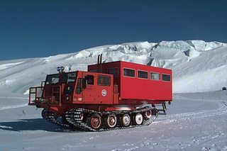Illustration for article titled The Land Vehicles of Antarctica